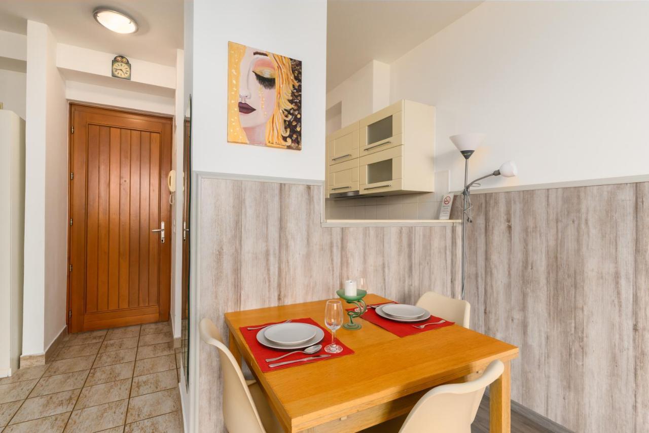 Lovag Charming Apartment In The Center-Ac ブダペスト エクステリア 写真